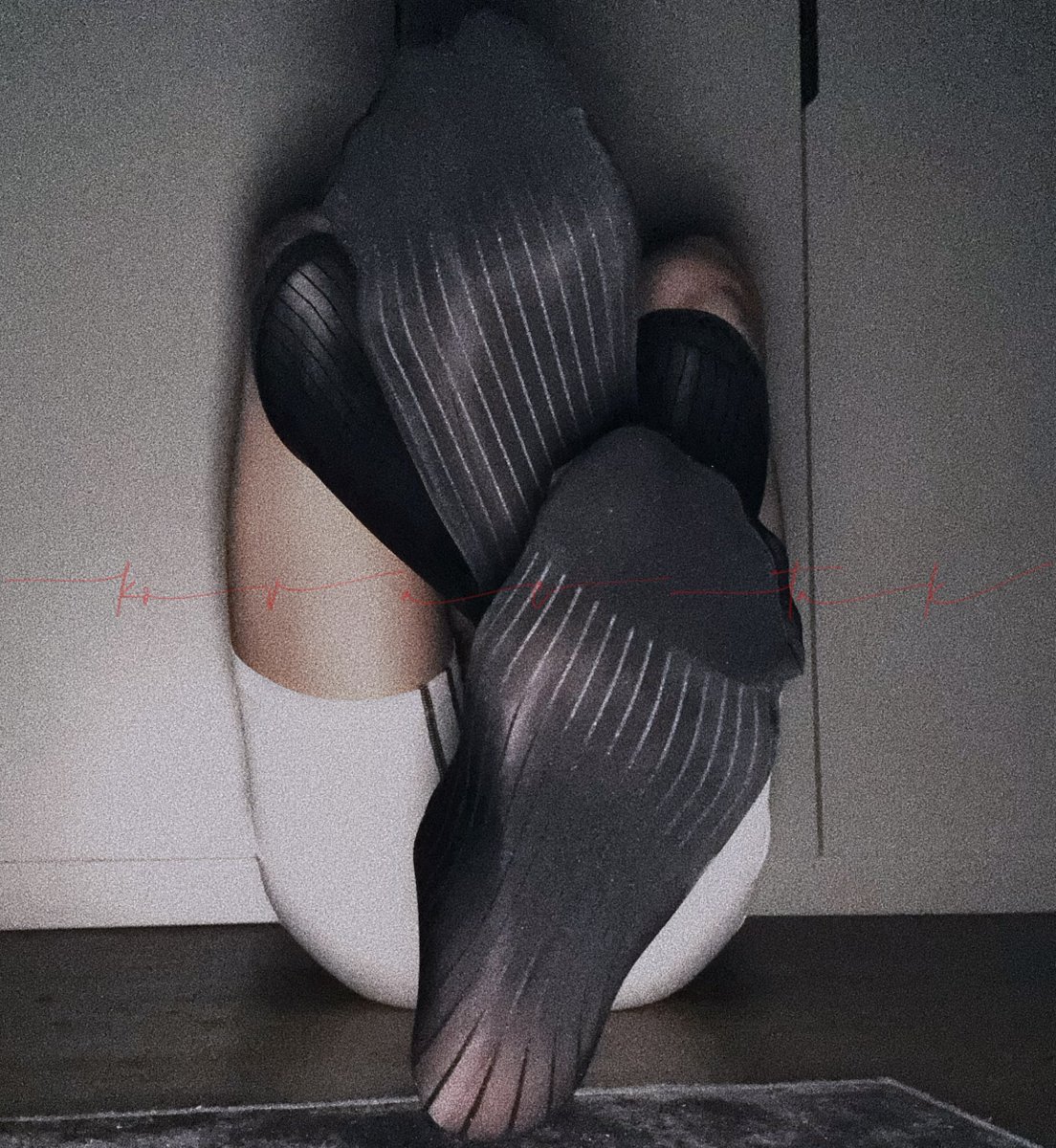 ⚫️👃🏻💦👄