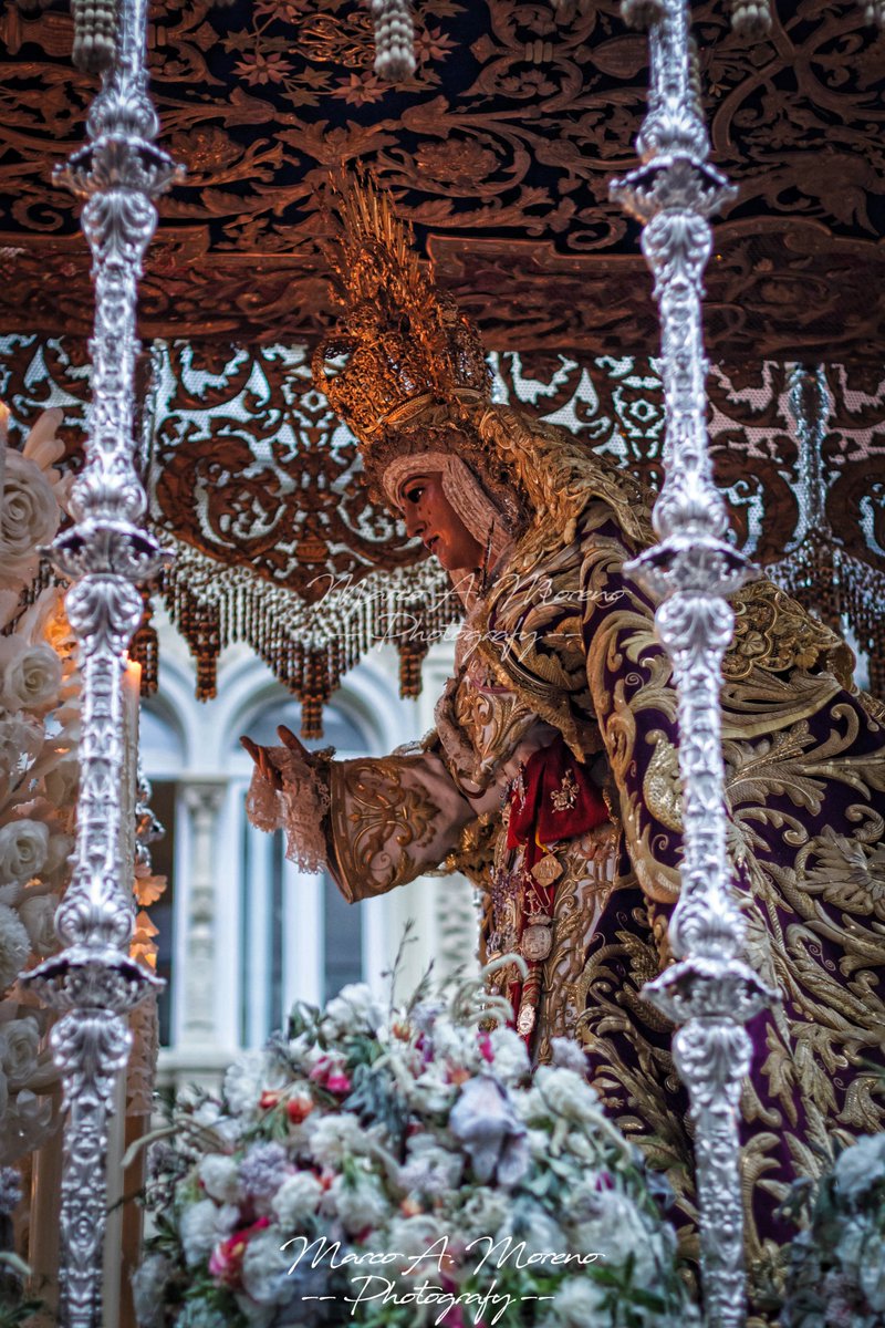 morenosvq's tweet photo. "La Reina de Triana"
@EspDeTriana 
Juan de Astorga (siglo XIX)
@BMLasCigarreras 
#EsperanzaDeTriana #madruga #semanasanta #semanasanta25 #semanasantasevilla #ssantasevilla #SSanta25 #tdscofrade #sevilla #cigarreras #ReinadeTriana #Triana #TDSCofrade #andalucia https://t.co/tIAXcziZMB