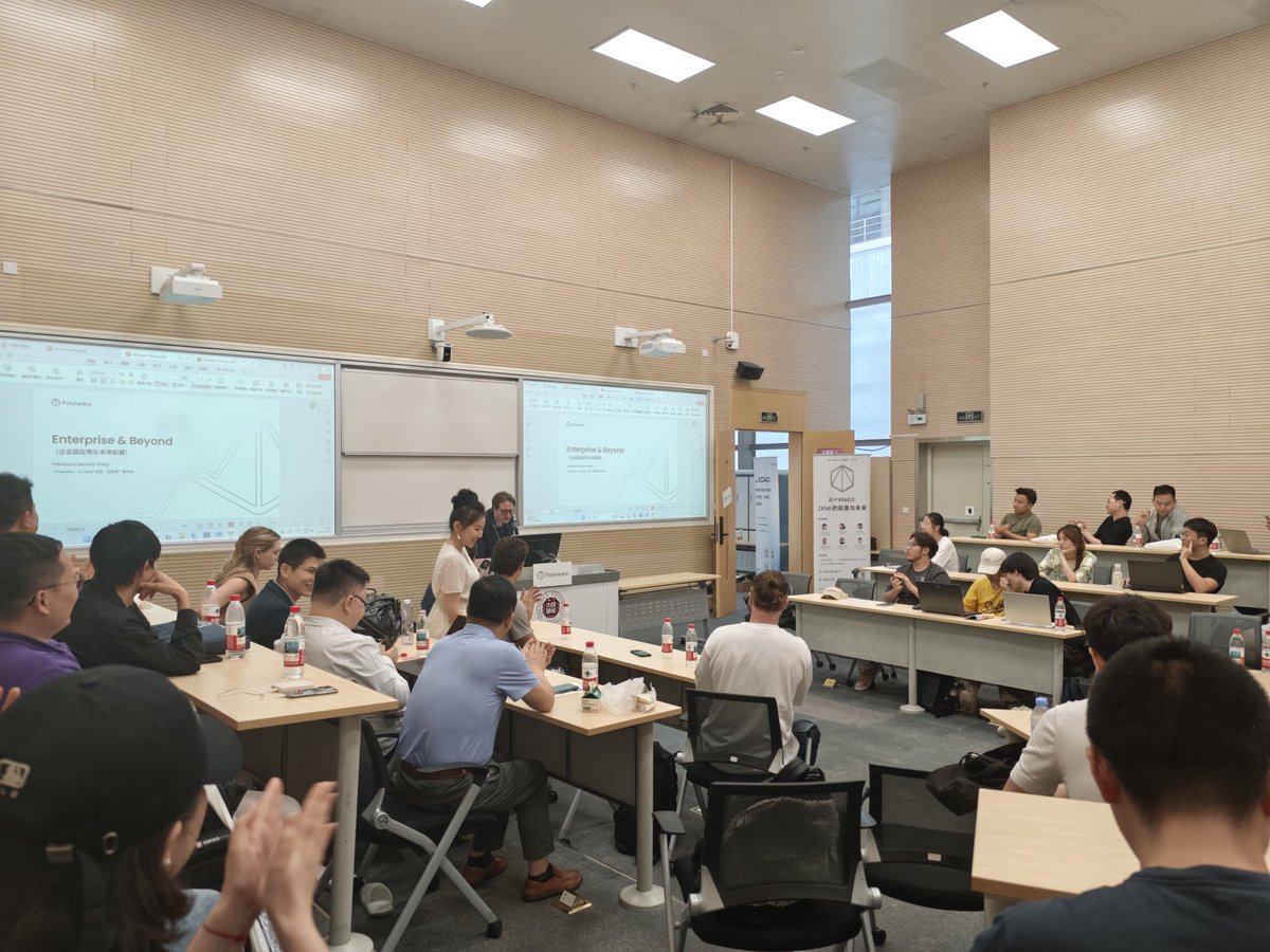 久违的大学校园