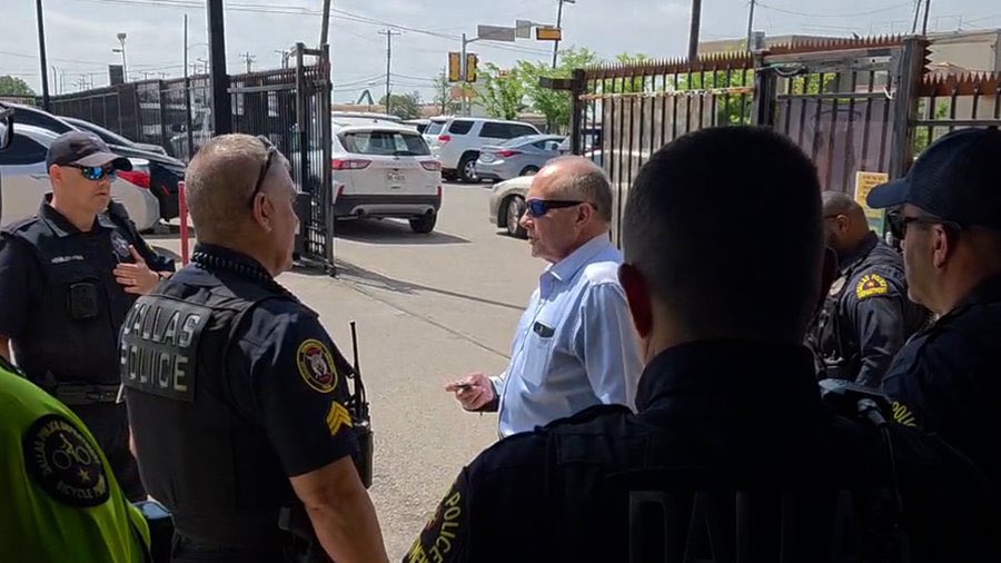 ErrorRivii's tweet photo. Karmelo Anthony’s family called the cops on Austin Metcalf’s dad. Had Austin had done the same thing and got a officer or a teacher he would still be alive.

Why do whites think they still run the free world when they do not? The Jews run this globe BITCH now obey your ZOG https://t.co/AO0uhBnQrA