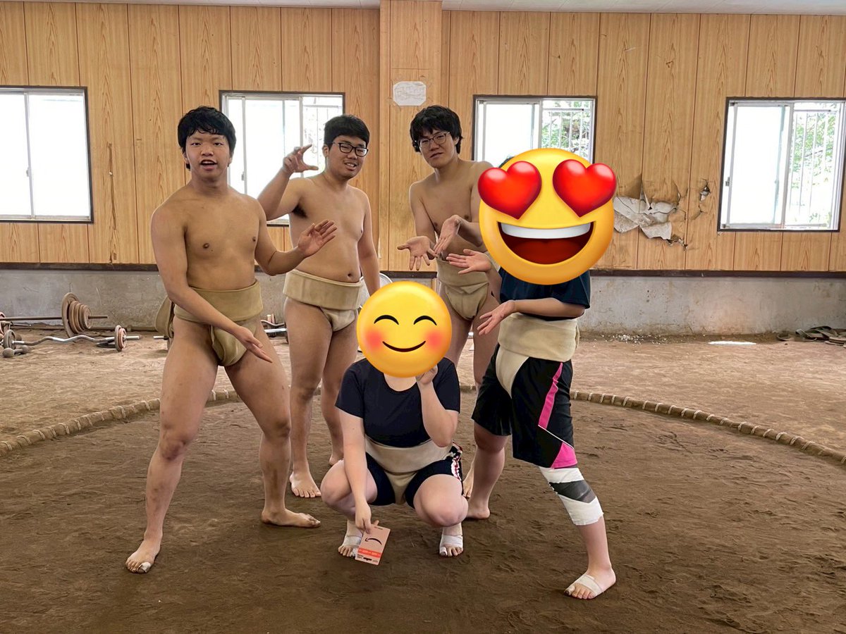 nmssumou's tweet photo. 本日、第３回目の素人相撲大会があり、日本医大から一名の新入生が参加してくれました！

これからも水・土で毎週体験稽古やっているので、いつでもお待ちしております！

#春から日医 https://t.co/lqipIRwnkh