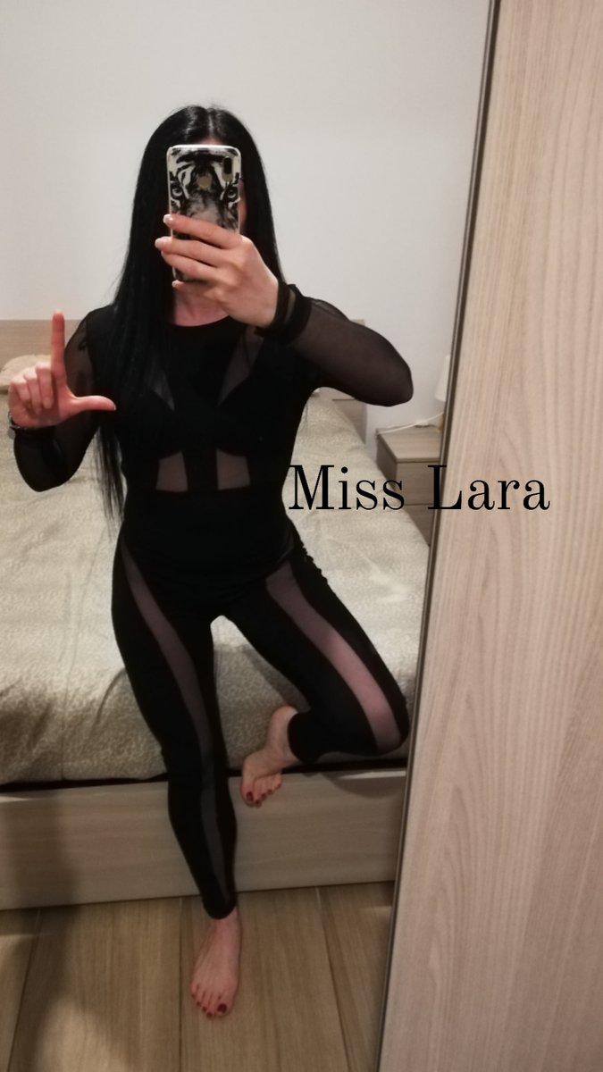 Buongiorno Perdenti
La mia assenza di qualche giorno fa solo aumentare il desiderio di sbavare sotto il mio possesso! È proprio così, pattumiere piene di merda.. invece di fare i bravi ometti di casa per i preparativi di Pasqua.. Riempite l'uovo sul mio PayPal giù le maschere.