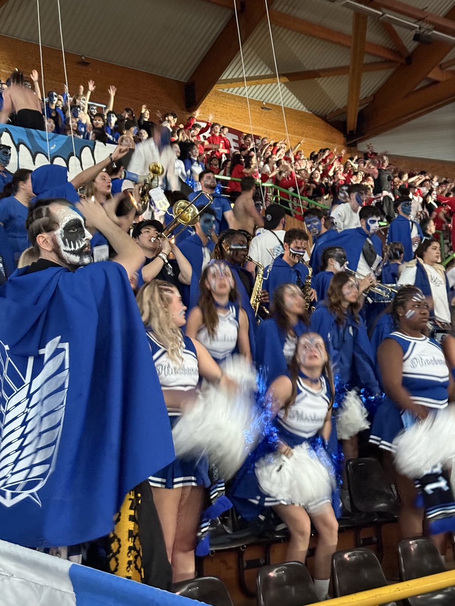 ecricome's tweet photo. 🎉 Hier soir, c’était le coup d’envoi du Challenge ECRICOME 2025 à Bordeaux !
5 écoles, 9 sports, 3 trophées, 1 ambiance de folie 🔥
Qui dominera le classement ? Qui mettra le feu ?
Let’s go ! 💪
#ChallengeECRICOME #SportEtudiant #TeamEcricome #Bordeaux2025 https://t.co/cGVod7B97u