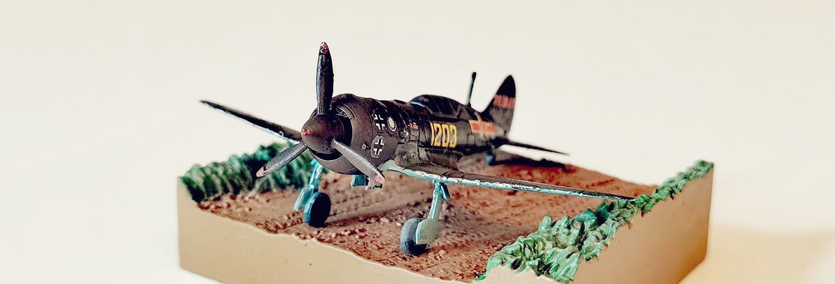 zhxhrzs's tweet photo. 1/144,I-185/M73 Chinese version "驱逐-2".It will make an appearance in my Trench Crusade fan fiction, used to intercept the Moroboshi Clan's Cocoon Stone(物部氏の蛹石舟) Boat, which belongs to the 第六天魔軍 (the fallen Oda forces).#WarThunder #sovietfighter #i185 #i16 #架空機 https://t.co/8PCZAqWPMC