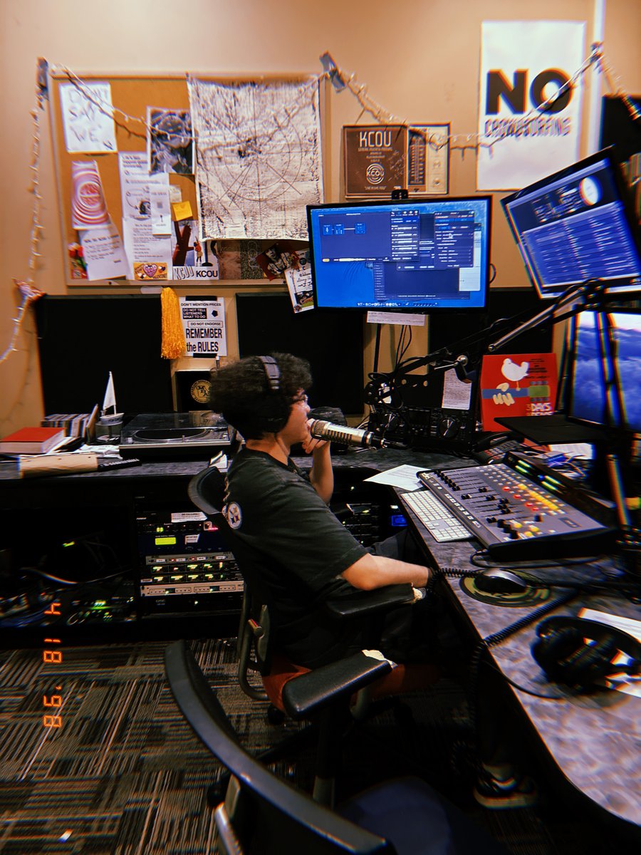 KCOUSports's tweet photo. Student radio.

Nothing like it. https://t.co/OJ2s3DFEW4