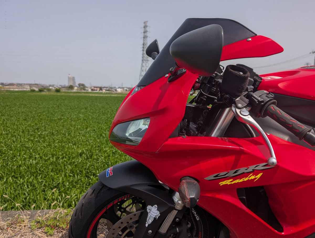 xxx634xxx's tweet image. 型は古めですが、危ないぐらい加速しますね・・・・・
いいバイクです。
＃SC54
＃試運転