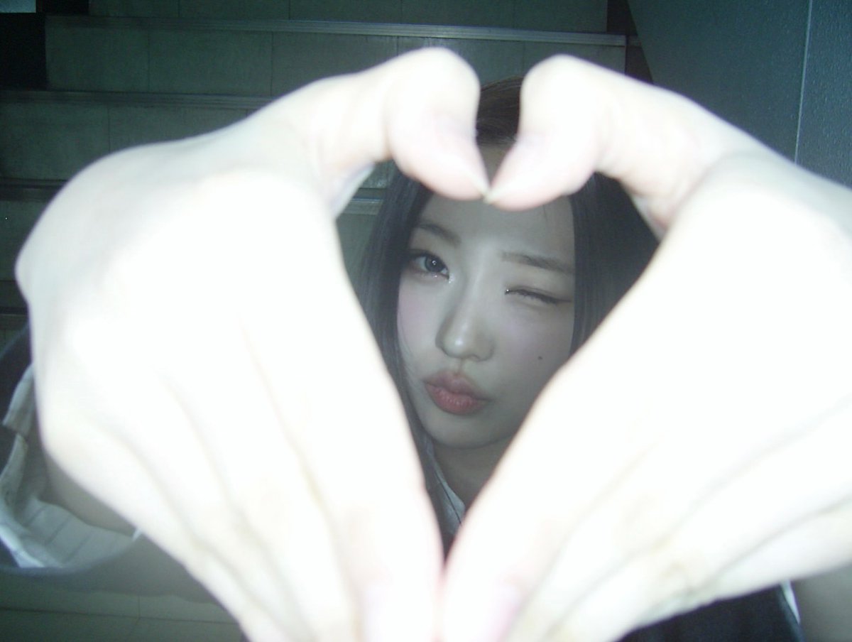 hearts2heartsp's tweet photo. [Hearts2Hearts instagram update ~ stella]

"라뷰 하츄 #ChasingBackToTheChase"

#STELLA #스텔라 #Hearts2Hearts #하츠투하츠 #H2H #TheChase #Hearts2Hearts_TheChase
@Hearts2Hearts https://t.co/DAWkbV4Q3s