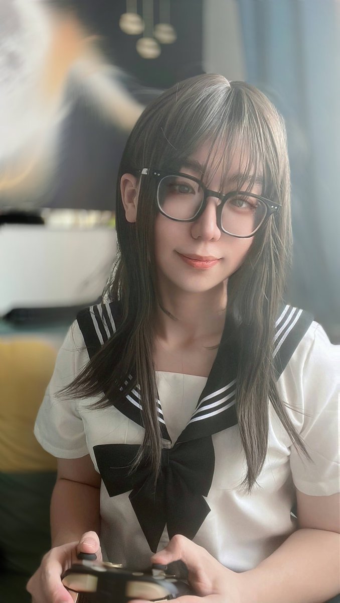 菠萝油呦 tweet media