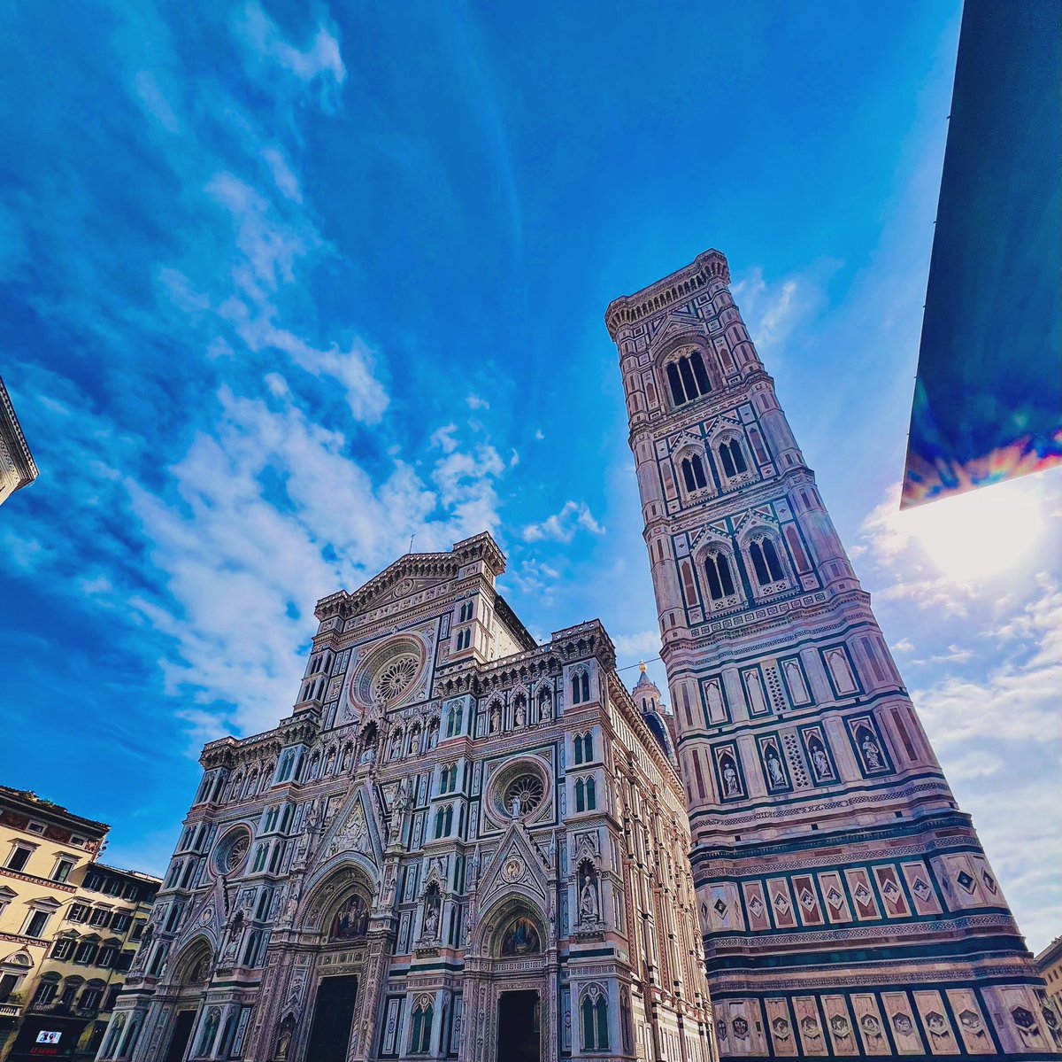 Ogni passaggio
ogni nuova verità 
giorni di Pace

Haiku 🔴🍃

     🐣Pace e Amore, sempre
a tutti voi😘

💜Firenze adesso