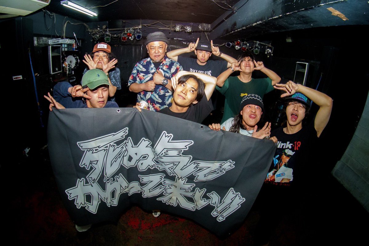 STITCHESとAll I Clacksの死ぬ気ツーマン最高でした！この2バンド良すぎよ。
ぐんぐん成長している。
未来が見えました！
カッコよくなってきて感動したまである🤗

ありがとう😊