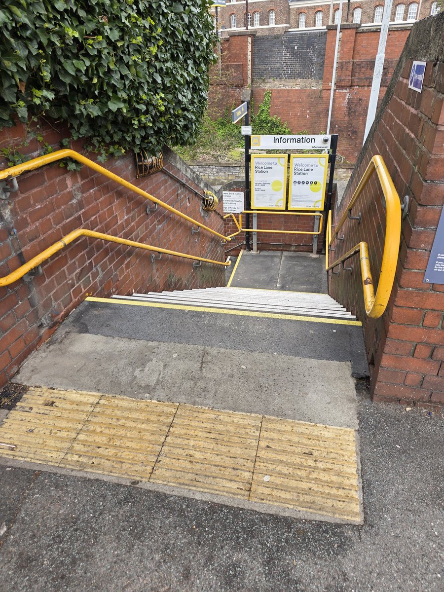 jongilluley's tweet photo. Just a heads up @merseyrail that putting full access to wheelchairs on your posters might not be correct going by the two sets of steps the wheelchair user would have to bounce down or climb at Rice Lane station! 

@LiamThorpECHO another merseyfail on top of no access at Walton coming from town as well.