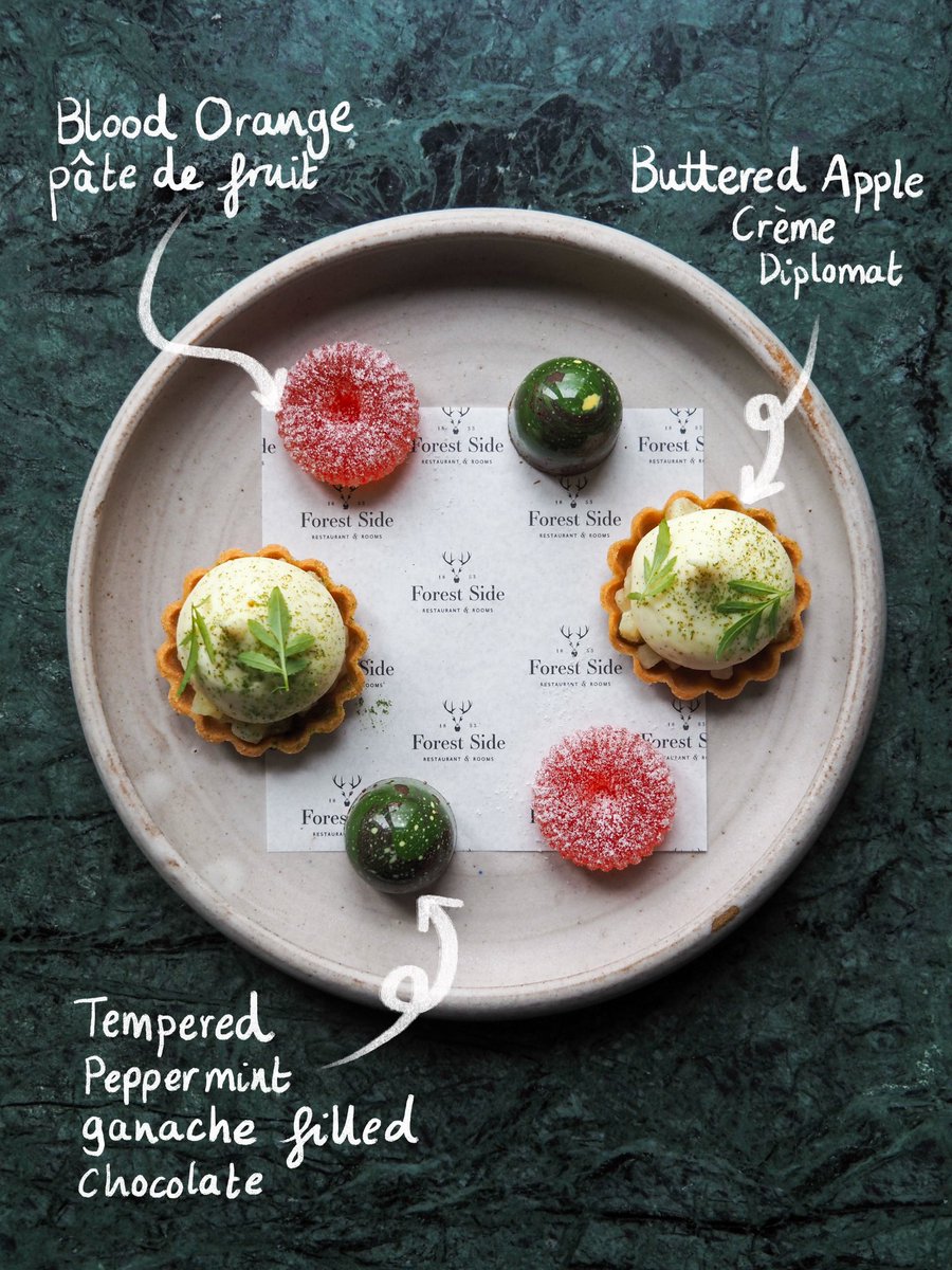 What are your Easter plans except kicking back in our cozy bar and lounge! ☕️ Treat yourself to a delicious coffee and indulge in our sweet delights: buttered apple crème diplomat with apple marigold, blood orange pâte de fruit, and tempered peppermint ganache filled chocolates!