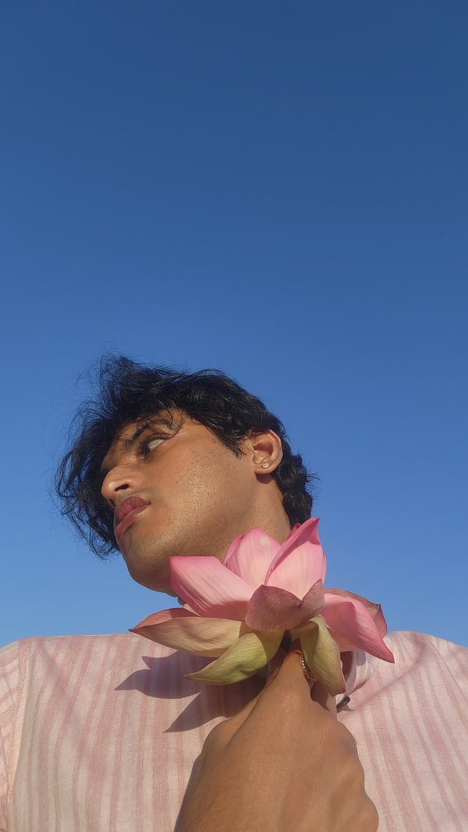 Ayotsktsktsk's tweet image. Hello