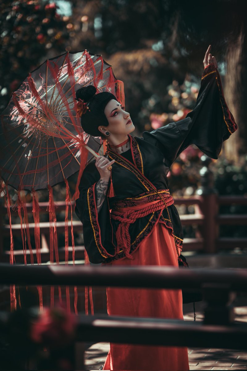 prismabee tweet media