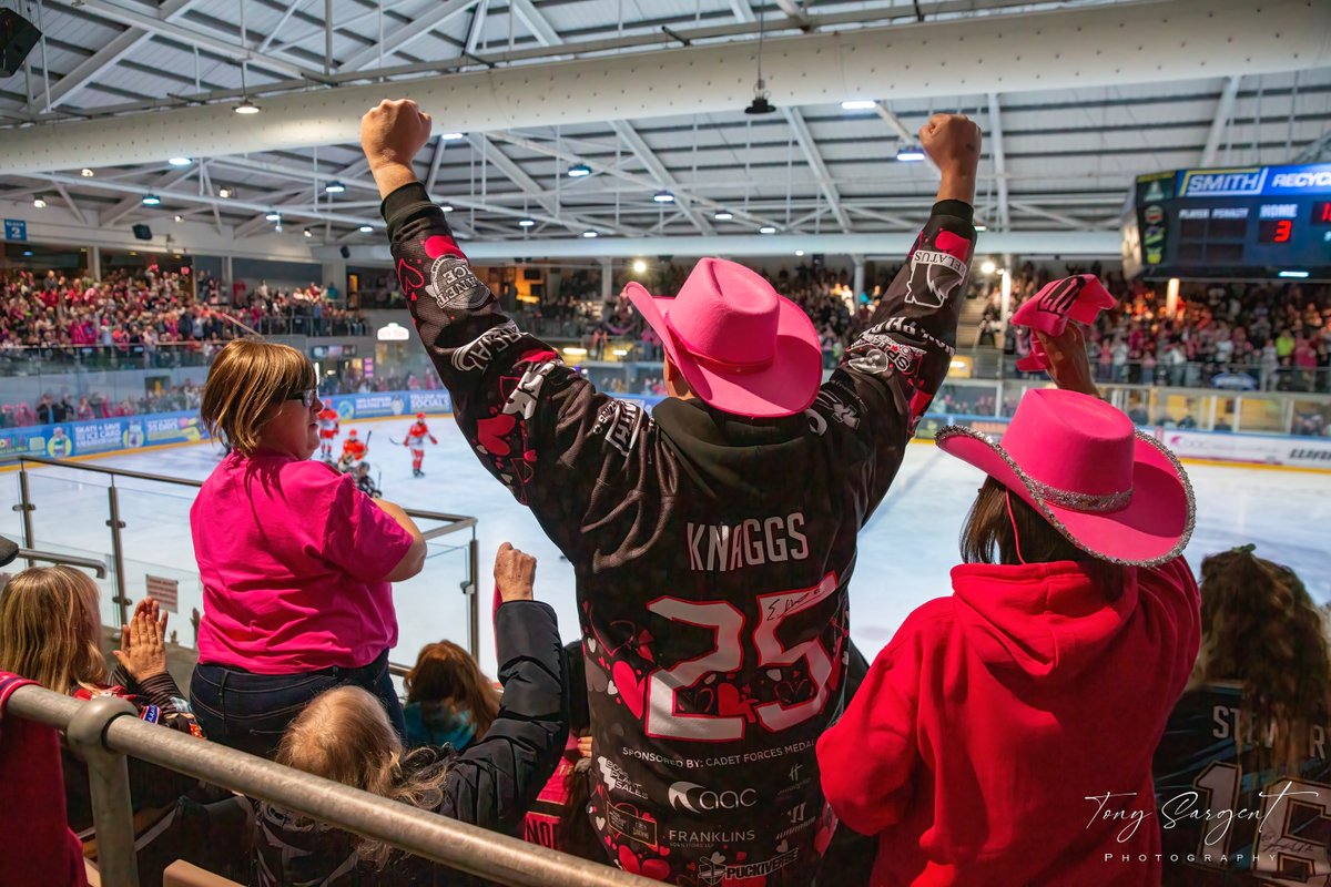 MKLightningIHC's tweet photo. Play Off Semi Finals day is here ๐๐
Whether youโre on the ๐ road, at the ๐ Skydome, or getting ready to cheer from ๐บ home โ we want to see it all! ๐ธ
Tag us in your photos ๐ @mklightningihc or use #mklightning โก
Have a great day MKL Barmy Army - see you at 5:30pm! ๐
You can purchase the Live Stream ๐ฅ for the ๐๐๐๐๐จ ๐๐ฃ๐๐๐๐ฉ๐จ ๐ซ๐จ ๐๐ ๐๐๐๐๐ฉ๐ฃ๐๐ฃ๐ game here: https://t.co/f6jgy3dgHk