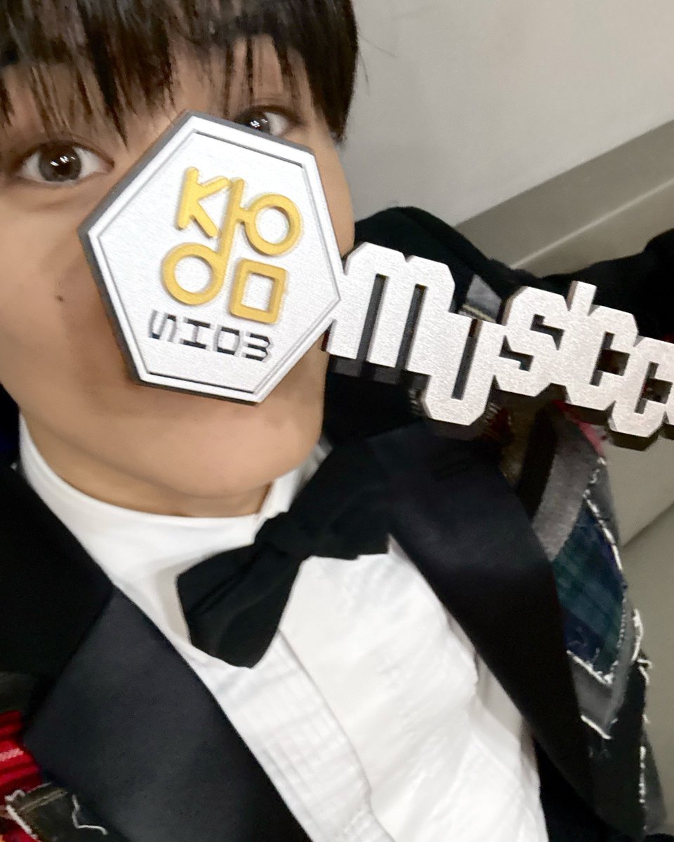 Ieemarkees's tweet photo. MARK 🏆💬 https://t.co/RzwZ9bfOI4