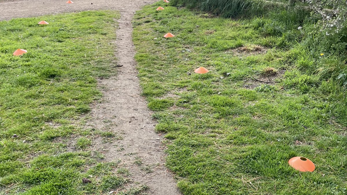 FryRadio's tweet photo. A weekend in #Jersey, and after completing @Jerseyparkrun I’m enjoying some #Easter anthems on @Channe103. https://t.co/NsT7KjZpri