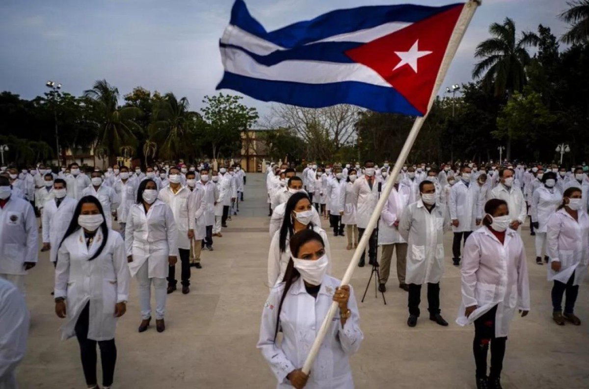 La colaboración médica cubana 🇨🇺 tiene un prestigio mundial que derriba las peores infamias.
¡Médicos y no bombas!
#CubaPorLaVida  #HonorHolguinero <a href="/ecoi16/">ECOI.16 🇨🇺 "Creando nuevos cauces"</a>