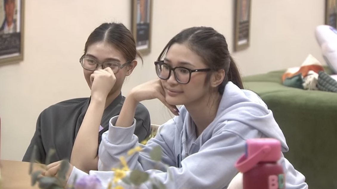 binissante's tweet photo. thank you, pbb jhocey! 💗 https://t.co/eQmgCWjagy