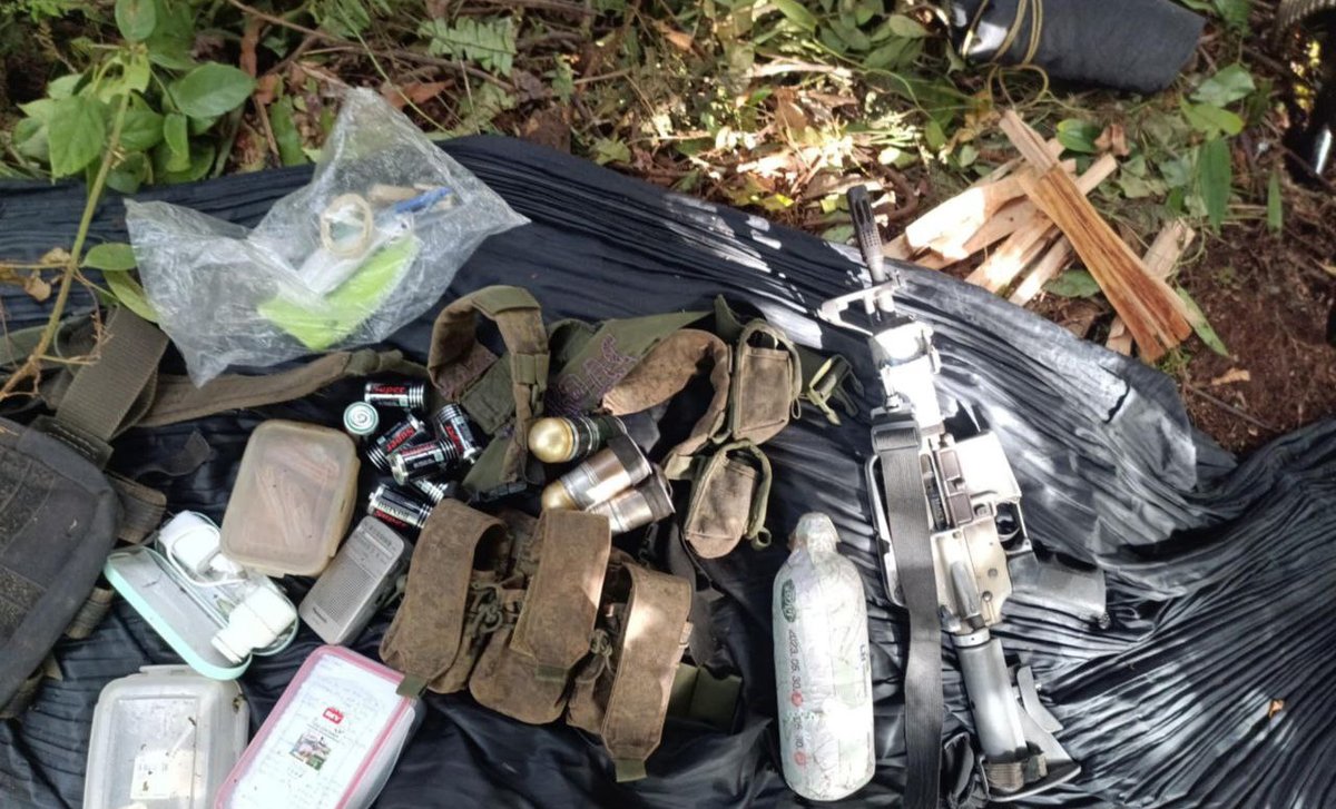 MatatagTwenty9's tweet photo. TODAY: High Powered Firearm and Personal Belongings Captured in a Clash in AgNor

LINK HERE: https://t.co/0NOaXu4Vdk https://t.co/IcF7XhFMSA