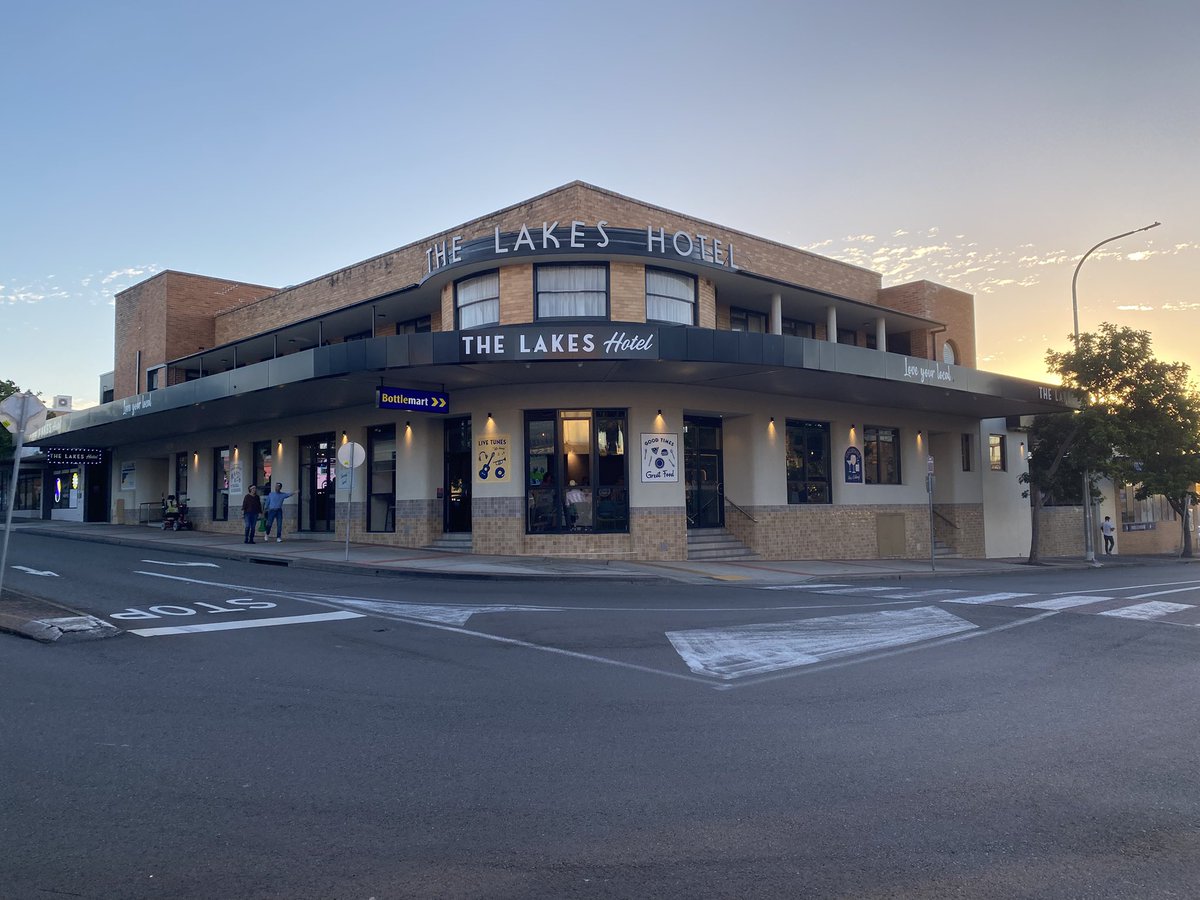 p_terg's tweet image. Why I haven’t been online today #NotFacebook #Latergram 2/3