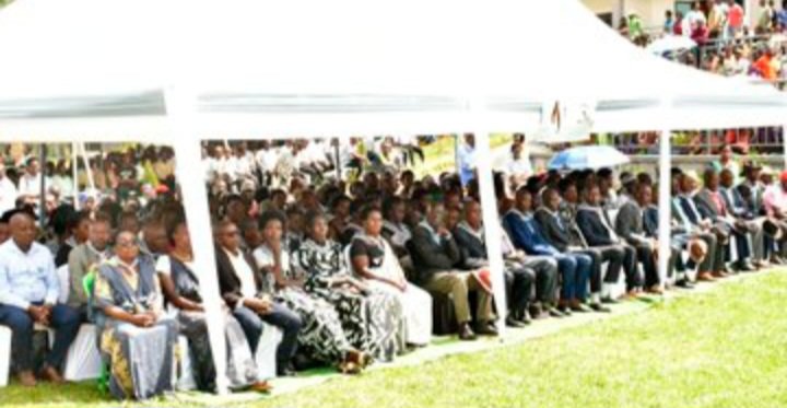 RusikaSEmmanuel's tweet photo. Kuri uyu wa 19.04.2025  @GicumbiDistrict twibutse Abatutsi bishwe muri Jenoside 1994 baruhukiye mu #Rwibutso rwa #Mutete twifatanyije na Hon.Minister wa @Unity_MemoryRw
 Dr Jean Damascene Bizimana atugezaho Ikiganiro "Jenoside yakorewe Abatutsi,isomo ku banyarwanda,ku mahanga..." https://t.co/XHkiAum9H5
