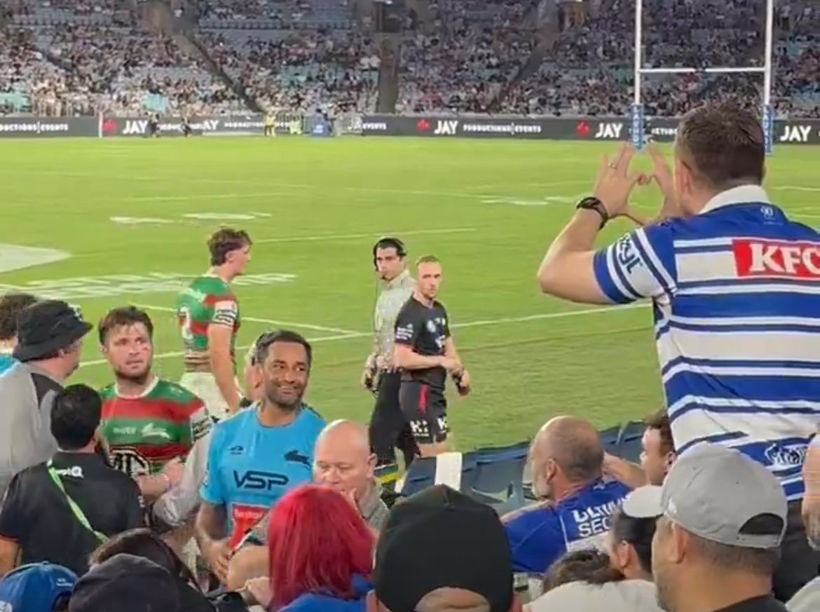 NevilleWinston4's tweet photo. Had a great chat with Jai Arrow this week, but He got a bit filthy when I asked him which club logo has only one eye showing on it

He said Cowboys 🤔so I gave him a clue to look at the club logo over his heart❤️

He didn’t want a bar of it and now we are both in the daily Tele https://t.co/mCGWQJ8D9F