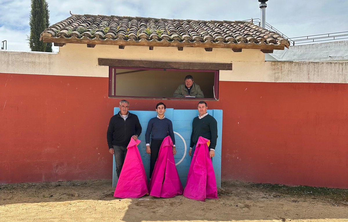 ¡Seguimos con la preparación!💪🏻

Muchas gracias siempre a la ganadería de Valdellán 🔝