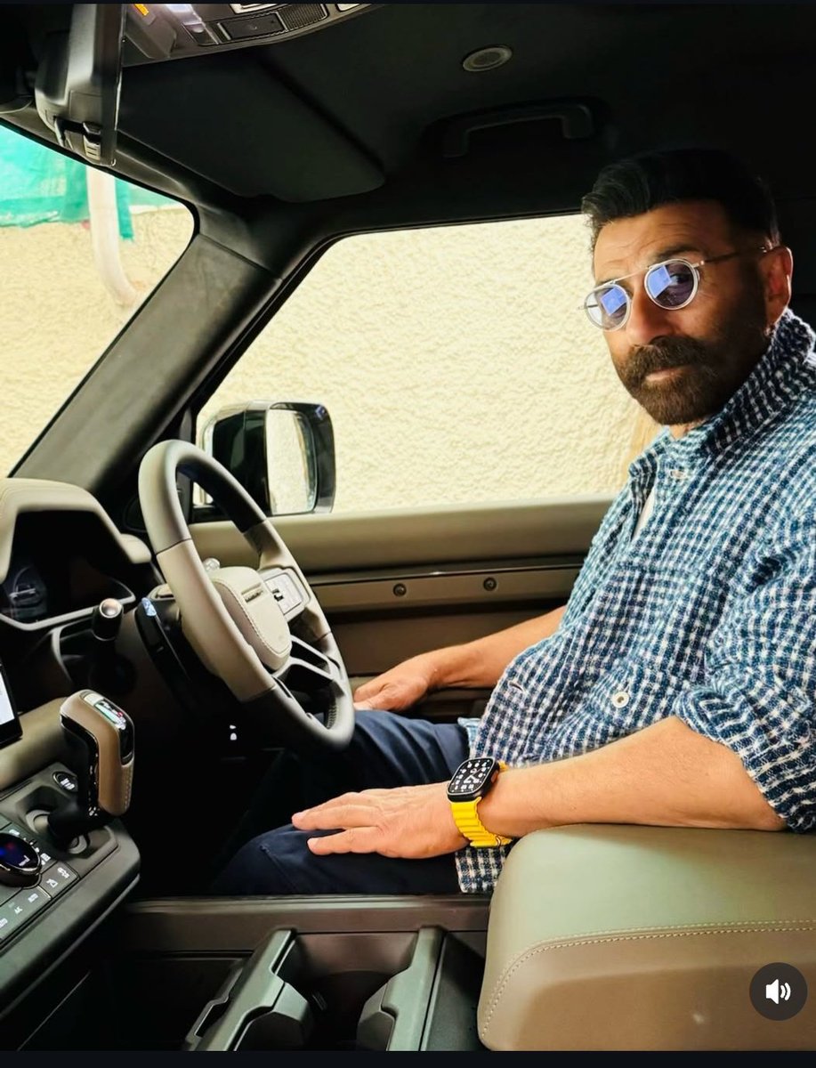 Latest Pic Handsome Dashing Person 
<a href="/iamsunnydeol/">Sunny Deol</a> #Jaat