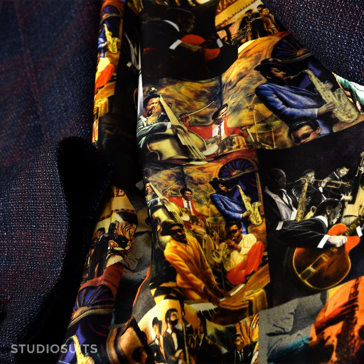 StudioSuits's tweet image. Customer Order Spotlight!
Jacket commissioned by our Client from California.
Whisper light. Powerfully styled. The Loro Piana Ines Jacket speaks volumes
#studiosuits #studiosuitscollection #LoroPiana #LoroPianaJacket #Wool #Solid #MenswearStyle #TimelessFashion #WoolFabric #Chic