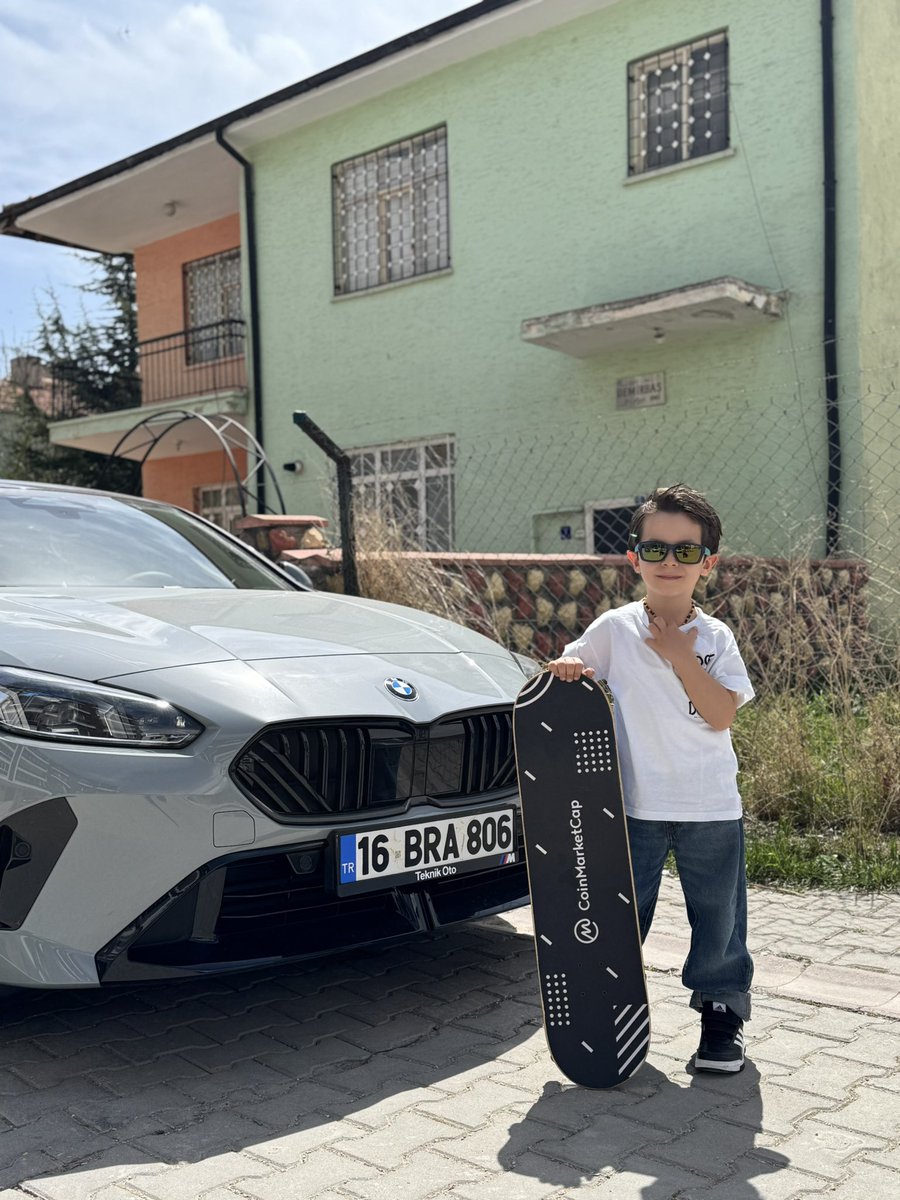 TerraNewsEN's tweet image. In CoinMarketCap's Best Content Producers competition, our TerraNewsSEN page was a great success as the 8th.

Our reward has arrived. It was my nephew's favorite gift. 😎

CoinMarketCap name will roam the streets of Turkey... 🚀🇹🇷

Many thanks to CoinMarketCap. As TerraNewsEN, we