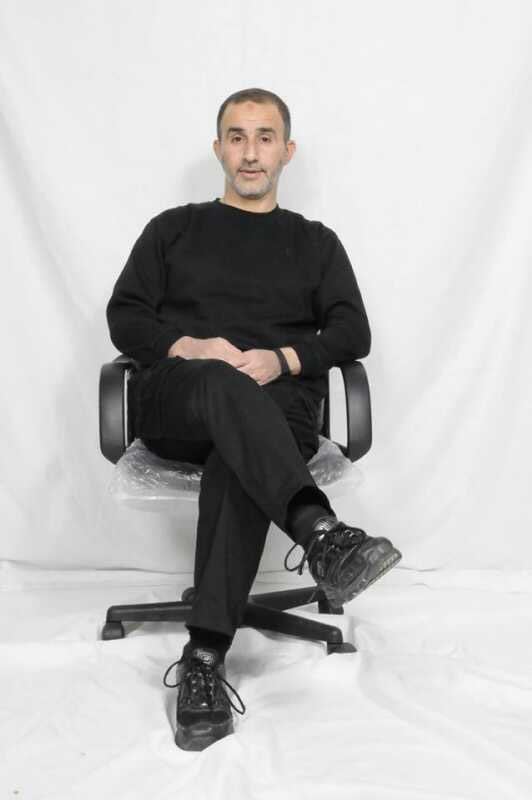 نُمسك بطرف الأمل كما يُمسك الغريق بخشبة، لكننا لا نغرق لأن اليقين بالله يسند أرواحنا
نوقن أن للحرية ساعة لا تتأخر
وأن لنا لقاء سيجمعنا في حضن الحلم الذي انتظرناه طويلا
ستبزغ حريتك لان من صبر هذا العمر يستحق أن يعانق الفجر