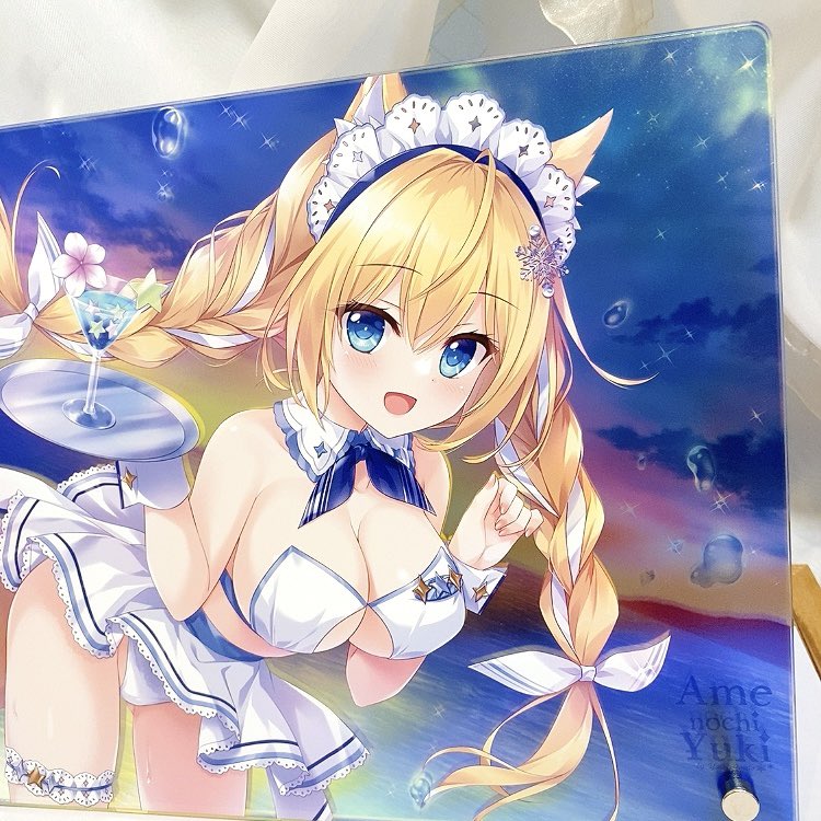 新作のスピカちゃんオーロラアクリル実物写真です💫
キラキラですごくきれいにできました♡
見る角度や光の当たり方によって背景の表情が幻想的に変わります🌌 