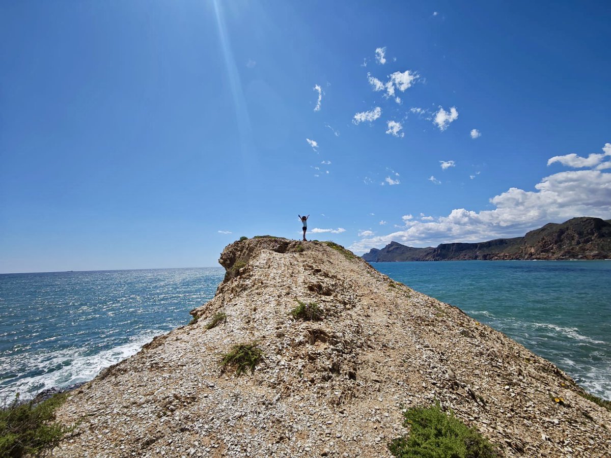 Mariapecasti's tweet image. Ruta por la Bahía de Portmán (Cartagena) 🌊🥾💙☀️
#sensaciondelibertad