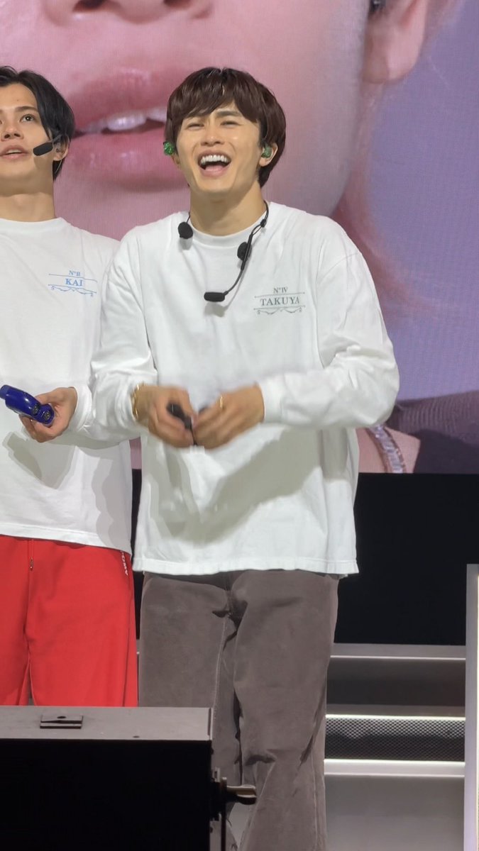 m̆̈ ă̈ y̆̈ ŭ̈ tweet media