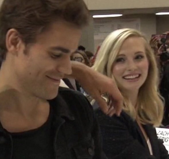 confusedgrougu's tweet photo. Paul Wesley and Candice King 😘 #Steroline https://t.co/I2kPmAwbDe