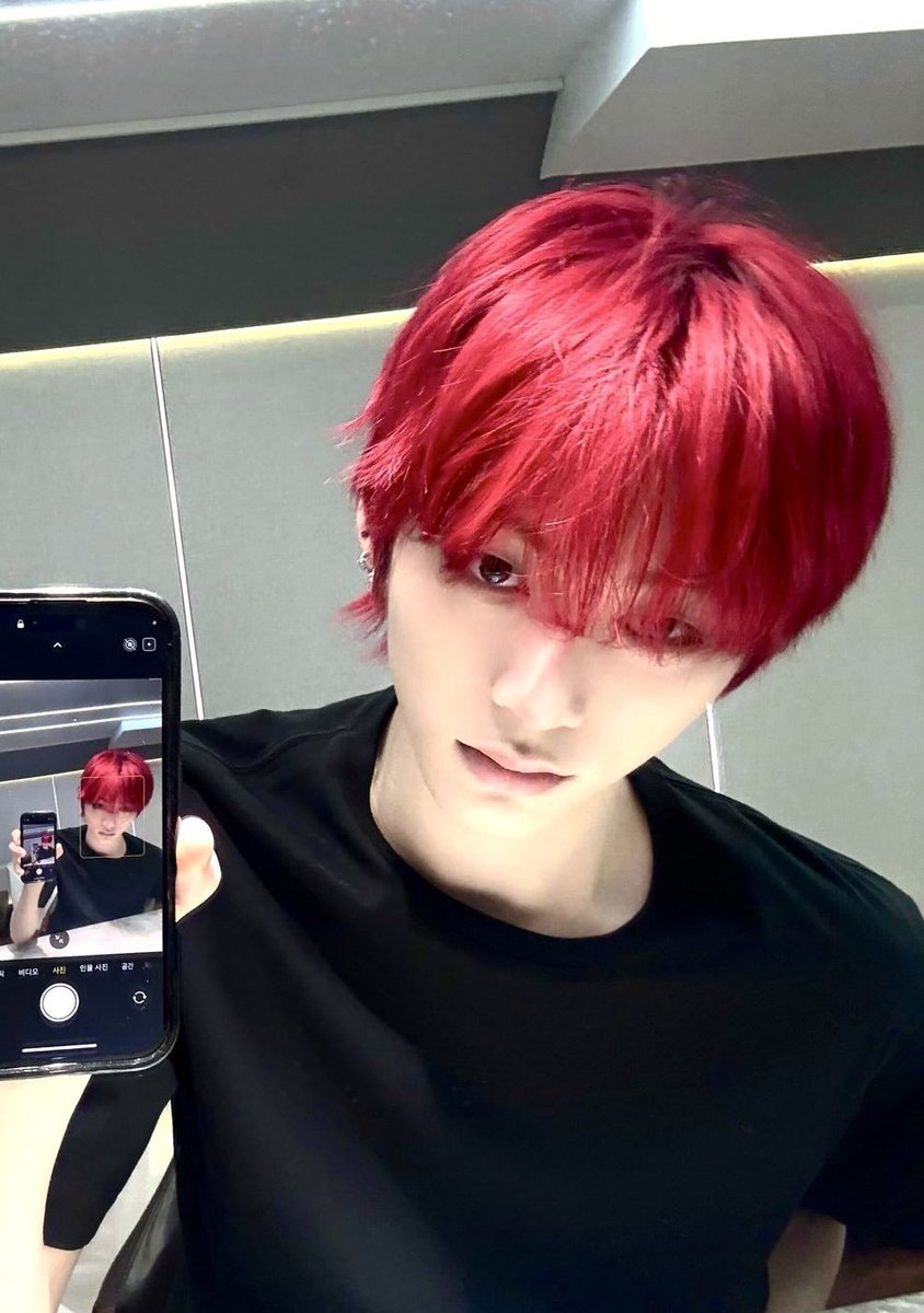 dramatisashi's tweet photo. pesulap merah vs dewi sanca https://t.co/k0YmQBTMNO