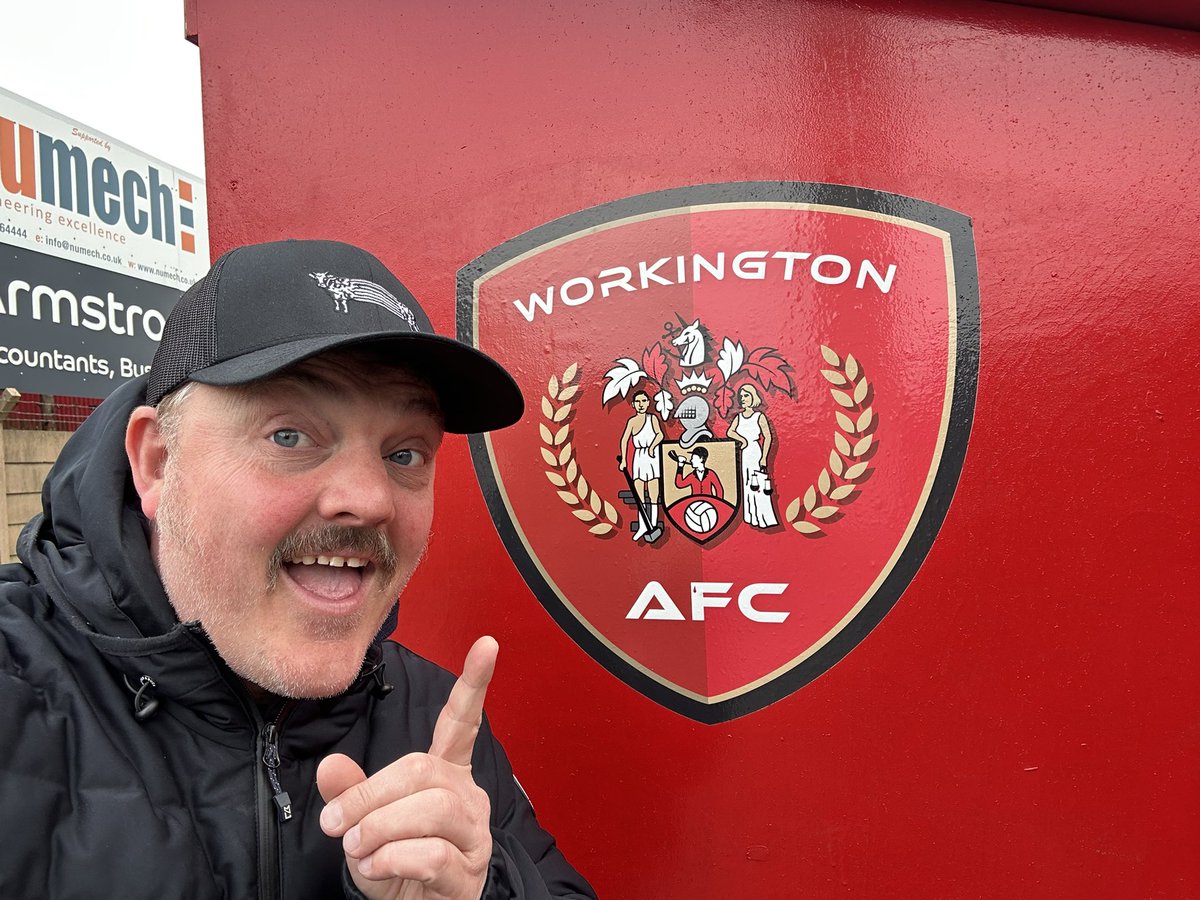 FantasticMrOx's tweet image. Game #4 of #FMOFootballTravels Easter - a long trip to Cumbria for some @NorthernPremLge action: Workington AFC v. Prescot Cables!

A former Football League ground being sadly knocked down at end of the season.

#GroundHopping #NonLeague 
@WorkingtonAFC @PrescotCablesFC