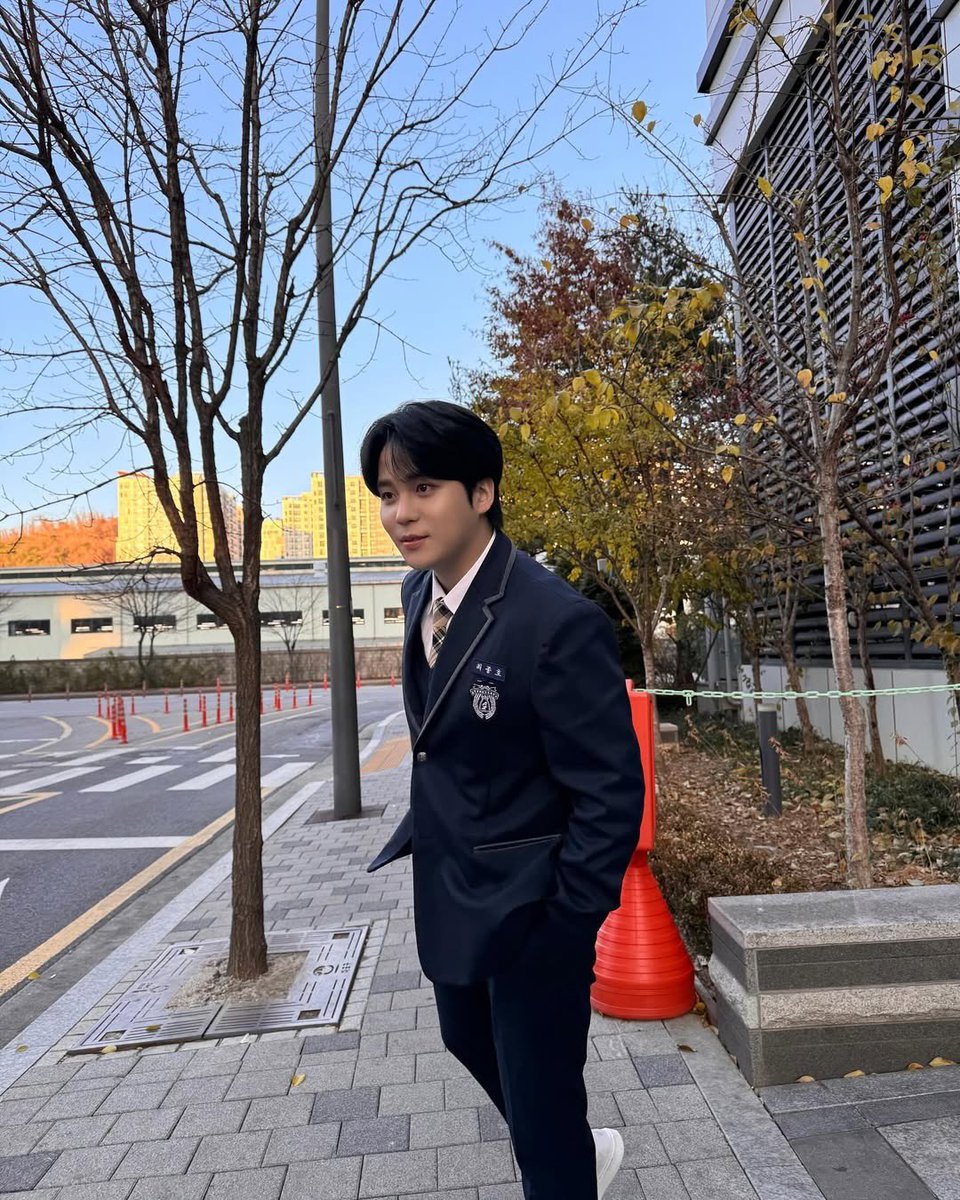 eco ; 종호 tweet media