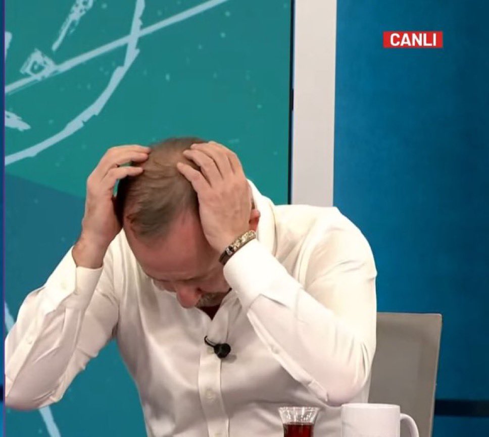 formanın arkasına kendi ismini yazdıranlar