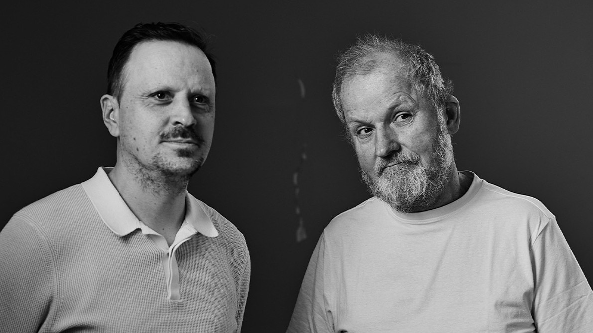 The Everyman (@everymancork) on Twitter photo We invited Dr <a href="/markphelan101/">Mark Phelan</a> to discuss history, narratives and the play for our production of Making History by Brian Friel.
Read ‘History Isn’t Over Yet…’ on our blog! 📚
Dr Mark Phelan is Senior Lecturer in Drama, <a href="/QUBelfast/">Queen's University Belfast 🎓</a>.
bit.ly/3G9orZN We invited Dr <a href="/markphelan101/">Mark Phelan</a> to discuss history, narratives and the play for our production of Making History by Brian Friel.
Read ‘History Isn’t Over Yet…’ on our blog! 📚
Dr Mark Phelan is Senior Lecturer in Drama, <a href="/QUBelfast/">Queen's University Belfast 🎓</a>.
bit.ly/3G9orZN