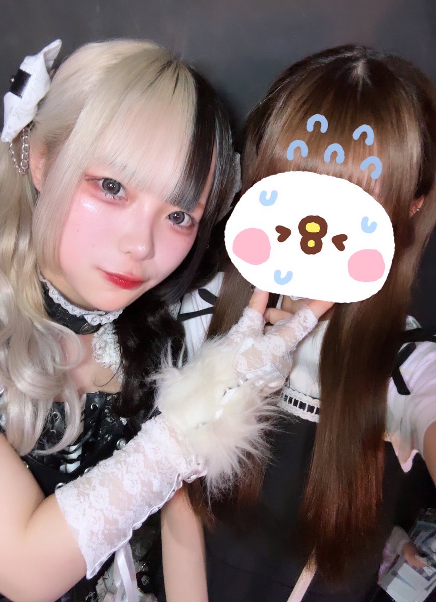 (ﾉ)・ω・(ヾ)ﾑﾆﾑﾆ🤍