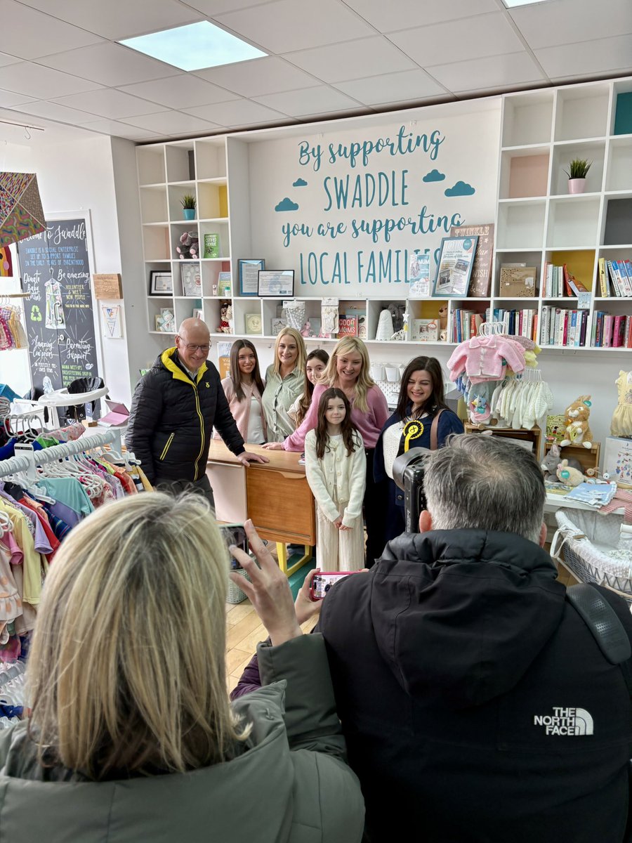 Helen Scott (@helenmscott7) on Twitter photo 💛A great afternoon out and about in Hamilton with <a href="/JohnSwinney/">John Swinney</a> and <a href="/KatyLoudonSNP/">Cllr Katy Loudon</a>
#VoteSNP <a href="/theSNP/">The SNP</a> 💛A great afternoon out and about in Hamilton with <a href="/JohnSwinney/">John Swinney</a> and <a href="/KatyLoudonSNP/">Cllr Katy Loudon</a>
#VoteSNP <a href="/theSNP/">The SNP</a>