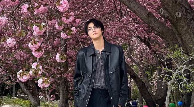 randomr22's tweet photo. ･ ｡ 
🌸∴｡　*
     ･ﾟ *｡🌸･
  🌸       ･ *ﾟ｡　　 
 ･ ﾟ *｡･ﾟ🌸｡   
🌸･｡🌸°*.  ﾟ
*　ﾟ｡·*･｡ ﾟ*
ﾟ             *.｡🌸｡　
      * 🌸 ｡･ﾟ*.｡
            *      🌸 ･ﾟ ｡* ｡
                         ･　　ﾟ🌸 ｡ https://t.co/XHZqCbCqmX
