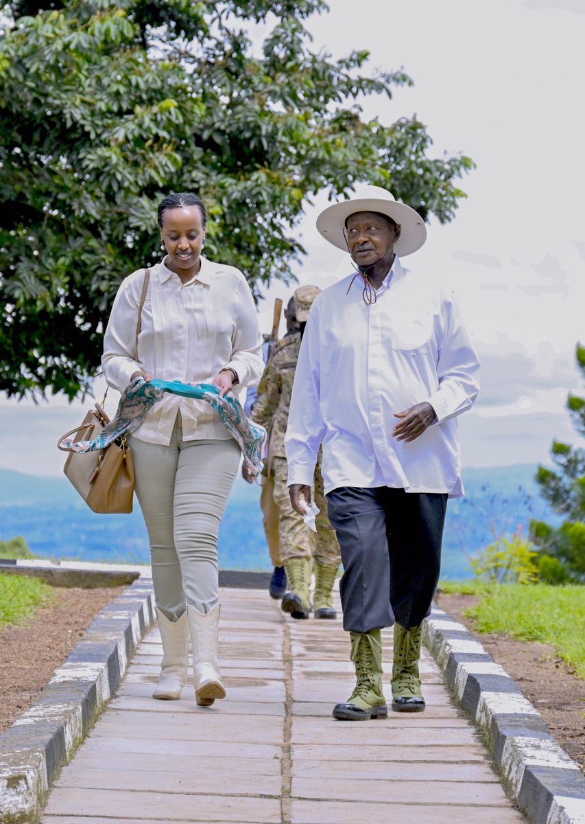 President <a href="/KagutaMuseveni/">Yoweri K Museveni</a>, We have immense respect and admiration for your carouge and conviction. Thank you for leading our Nation with integrity and purpose.
We love you Mzee.
<a href="/mkainerugaba/">Muhoozi Kainerugaba</a> @BalaamAteenyiDr <a href="/TodwongR/">Todwong Richard</a> <a href="/HajjatMedina/">Hajjat Medina Naham Ojale (ANINGO)</a> <a href="/chairtoyota/">Toyota Michael Kaguta</a> <a href="/MichealMawanda1/">Hon Michael Mawanda</a> <a href="/AndrewMwenda/">Andrew M. Mwenda</a>