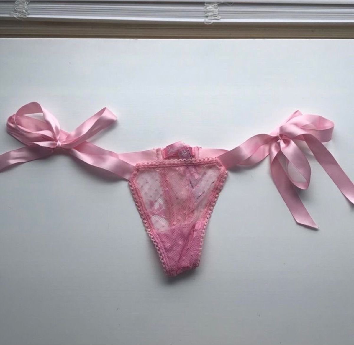 Men can wear this and look pretty as hell ✨