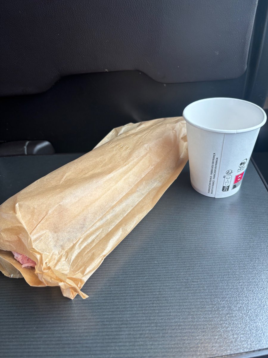 HotelPlannerCEO's tweet image. The train from London to Paris is a horrible experience. Never again will I travel with @Eurostar 

I bought 5 over priced business class tickets for £3600 for my family. We were confirmed seats next to each other, when we got there they gave us new tickets with seats all in…