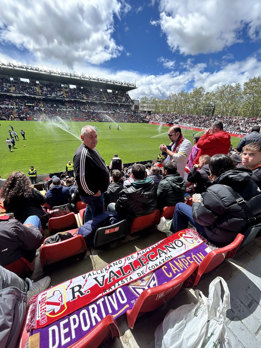 Fardando con nuestro Dépor 😝💜