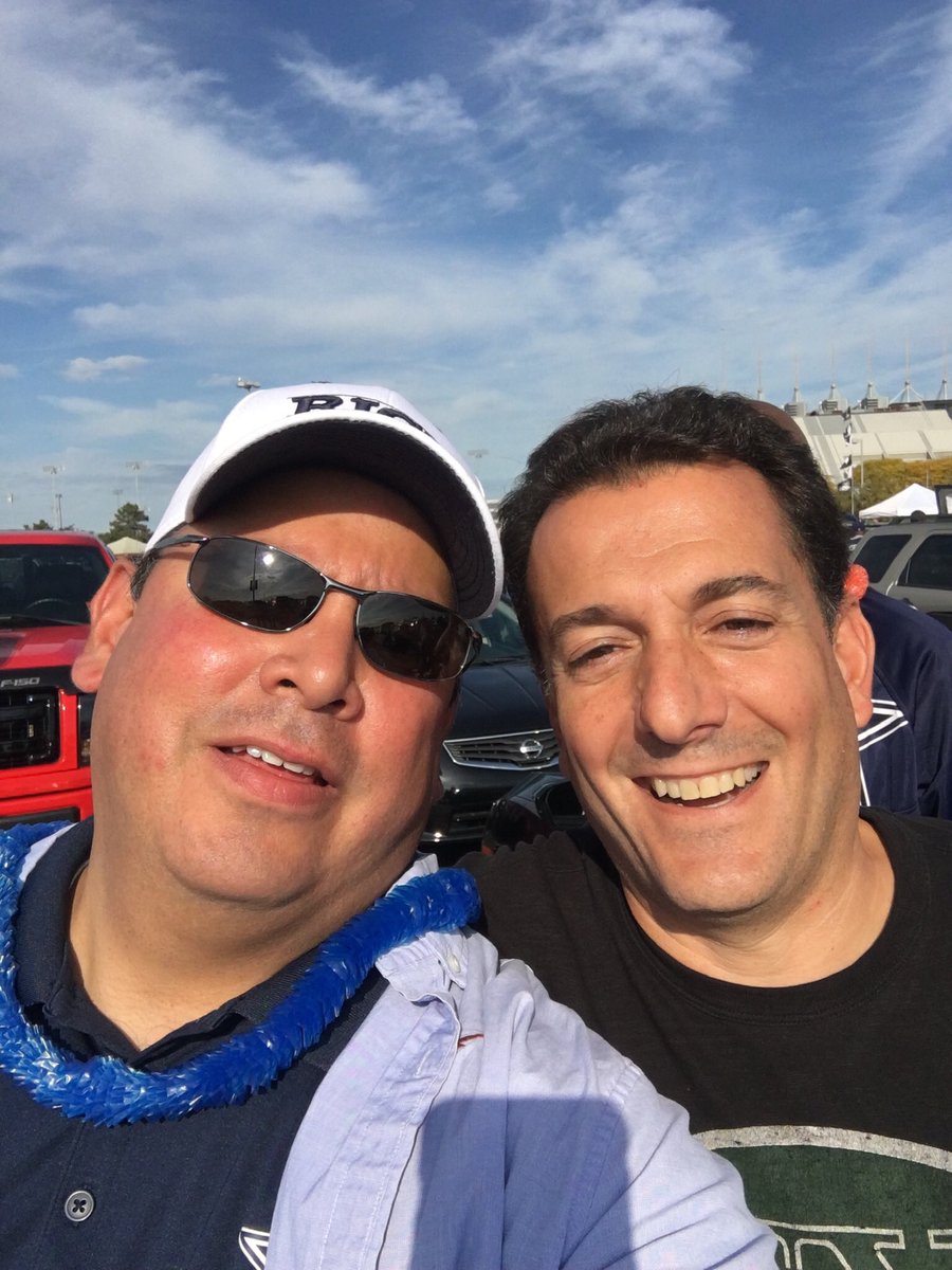 JohnPaulFAL's tweet photo. @MadDogRadio @Babchik @RealRadioGold @Bsmitty_ Babchik's Morning After was fantastic with the Greatest Passover Dinner Ever, Doggie 's Nature Calls, and Joey's Get Off the Toilet, Bro stories.
And if you missed today's TBC then you missed these pics too. I've got too many Babs on the Bowl pics. #NotThePlace #NotChocolate https://t.co/19NbaauEfz
