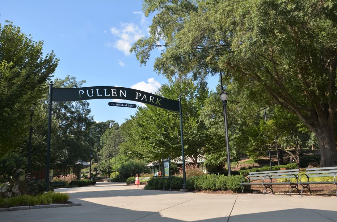 Save the date for Letterland Days at Pullen Park! May 5-11 each day from 10am-8pm to come by to see all the Letterlanders!

All the details: bit.ly/43QBuZX